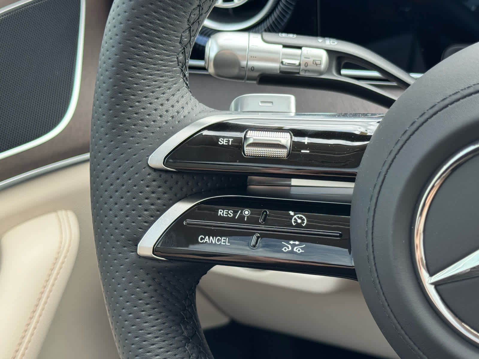 New 2027 Polar White Mercedes-Benz GLE 350 image 33