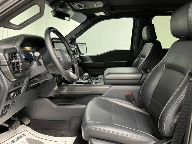Used 2025 Gray Ford Lariat image 21