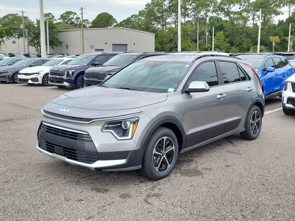 New 2026 Steel Gray Kia EX image 3