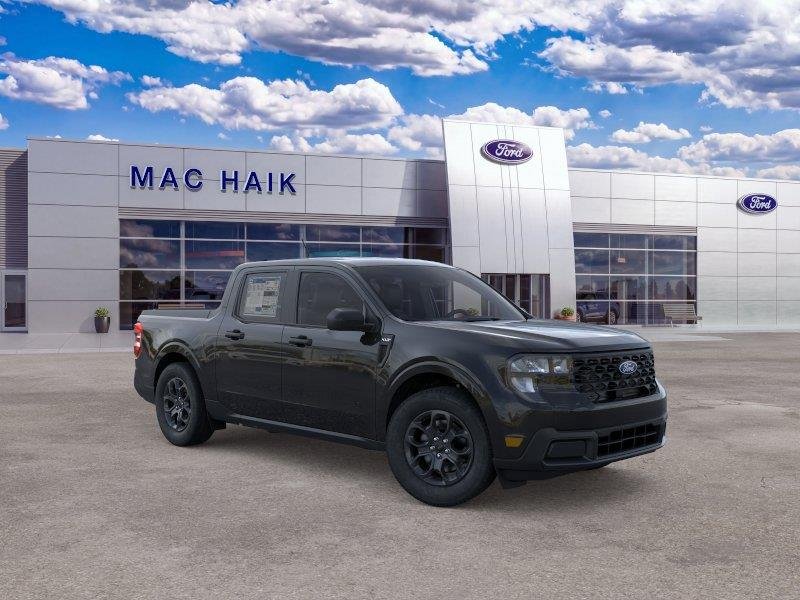 New 2026 Shadow Black Ford XLT image 7
