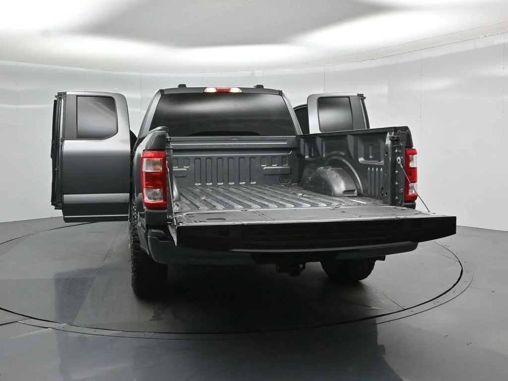 Used 2021 Gray Ford XL image 27