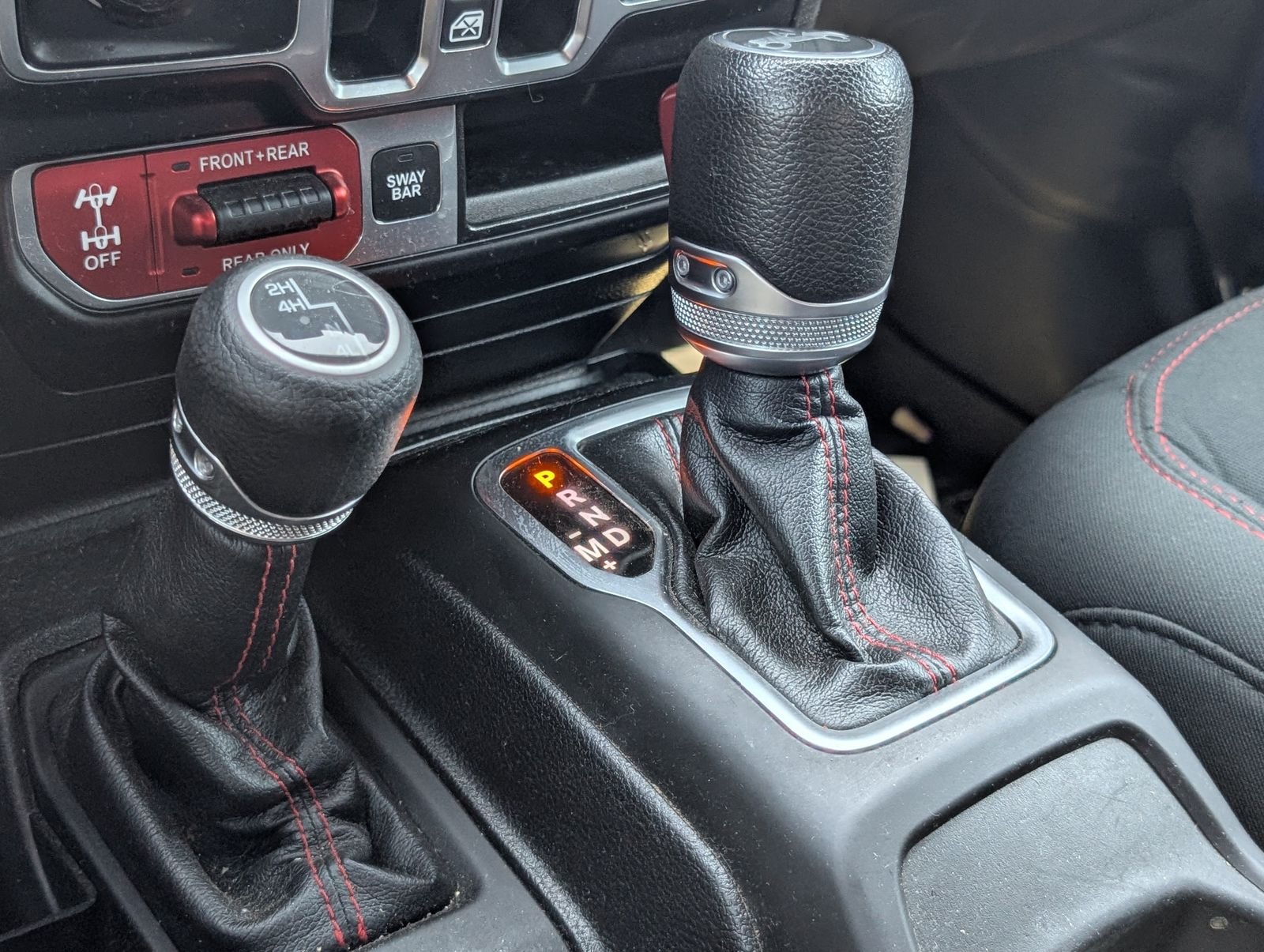 Used 2019 Blue Jeep Unlimited Rubicon image 13