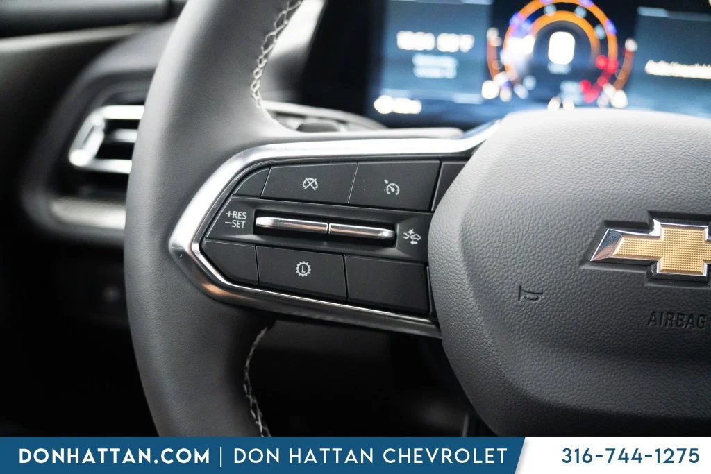 2027 Chevrolet Traverse LT - Photo 6