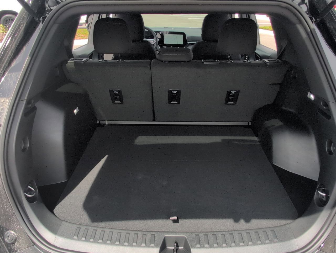 2026 Chevrolet Equinox LT - Photo 25