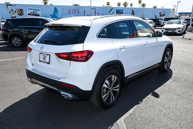 Used 2025 White Mercedes-Benz GLA 250 image 5