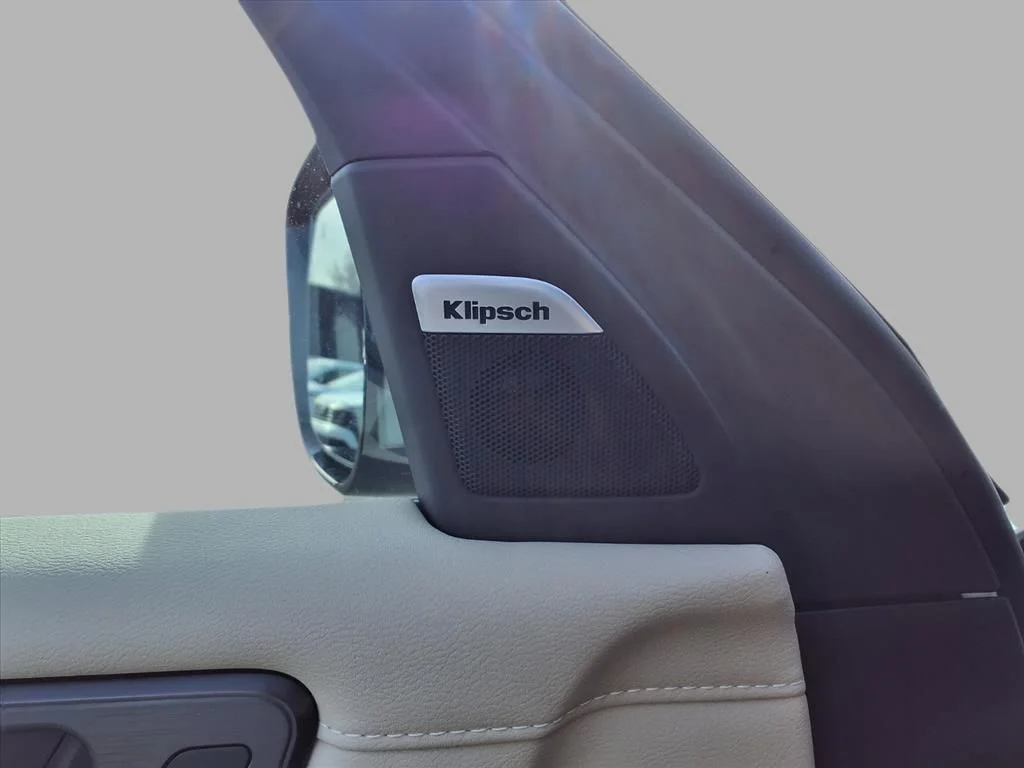 New 2026 Everest White TriCoat Nissan Platinum Reserve image 18