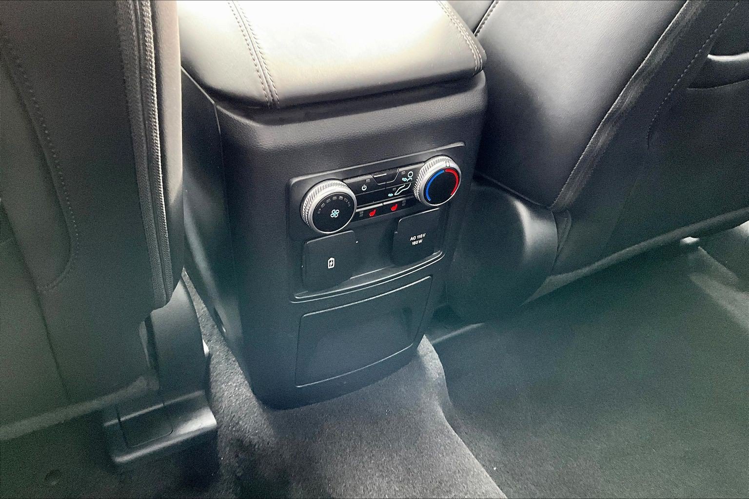 Used 2024 Gray Ford Platinum image 9