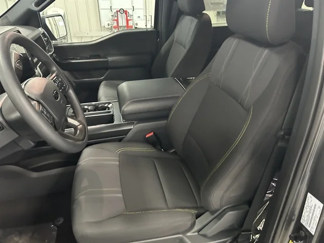 2025 Ford F-150 STX - Photo 15