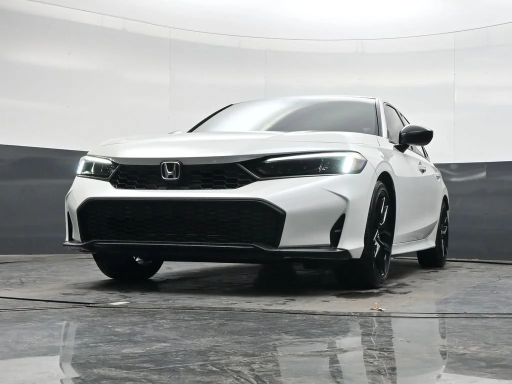 Certified Used 2026 Platinum White Pearl Honda Sport image 67