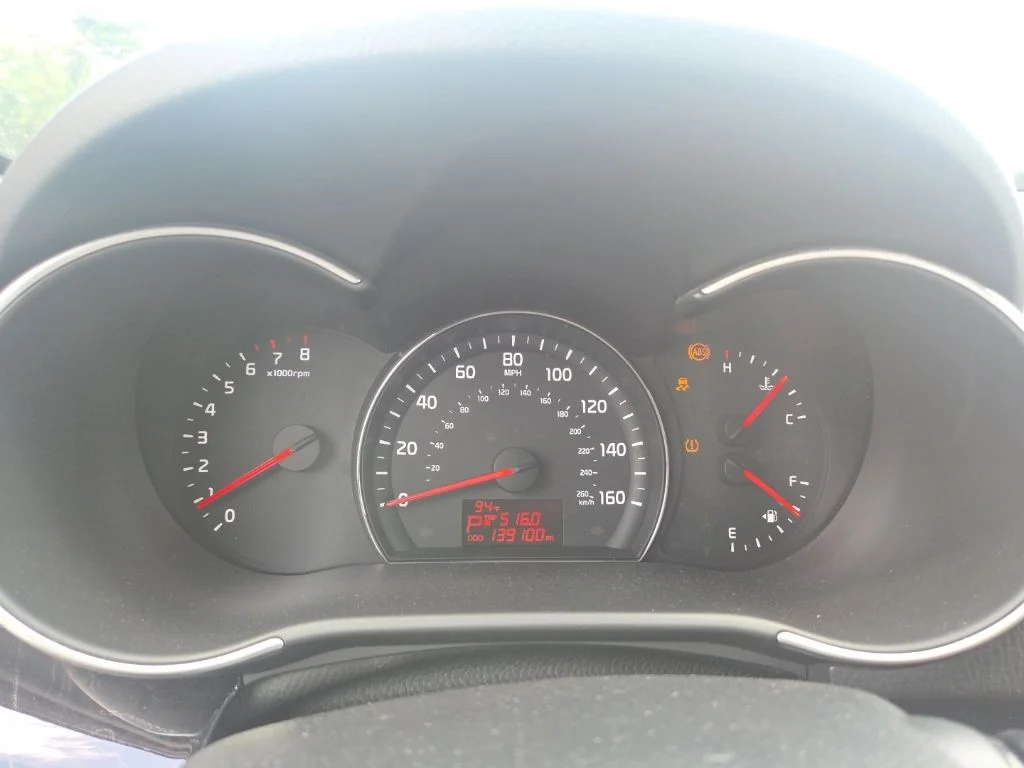 Used 2015 Red Kia LX image 23