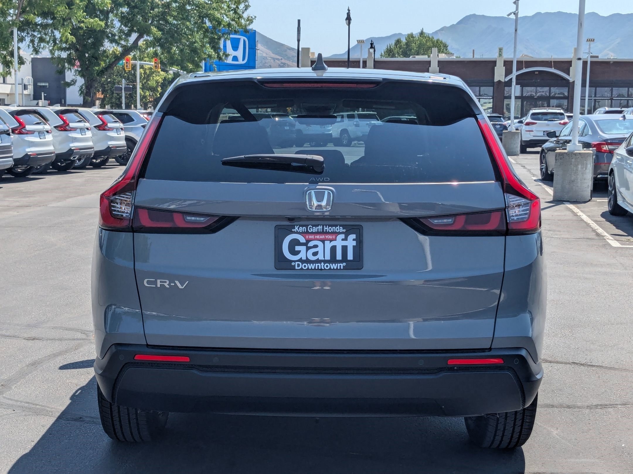 New 2026 Urban Gray Pearl Honda EX-L image 4