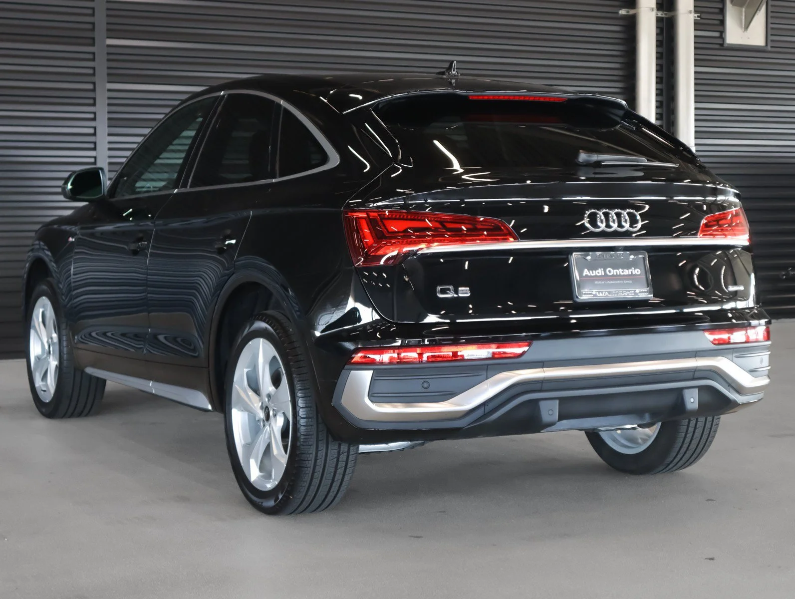 Used 2025 Mythos Black Metallic Audi S line Premium Plus image 2