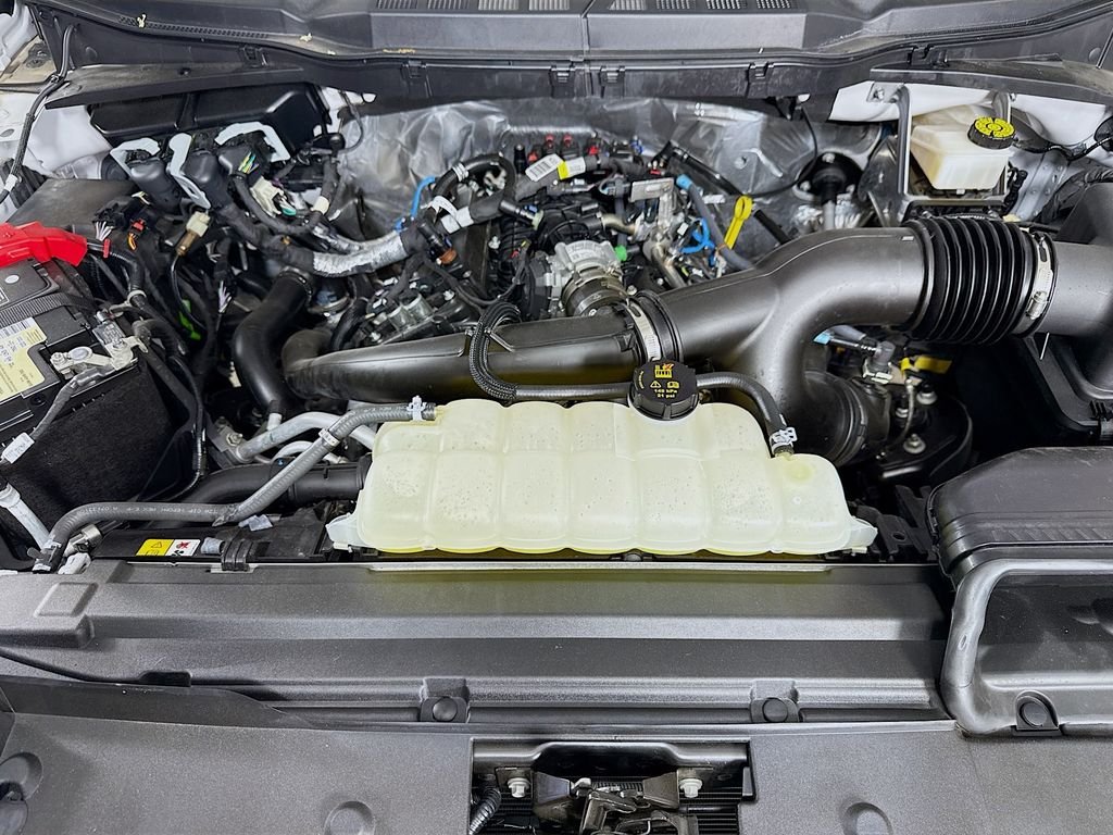 Used 2024 Avalanche Ford STX image 29