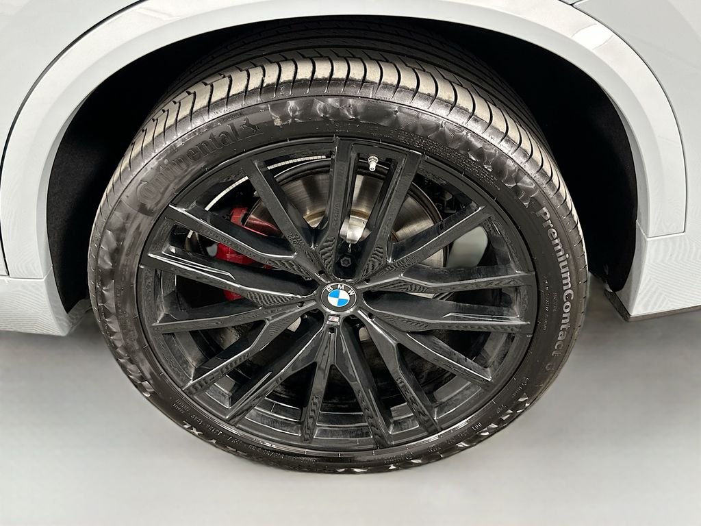 Used 2026 Brooklyn Grey Metallic BMW xDrive40i image 32