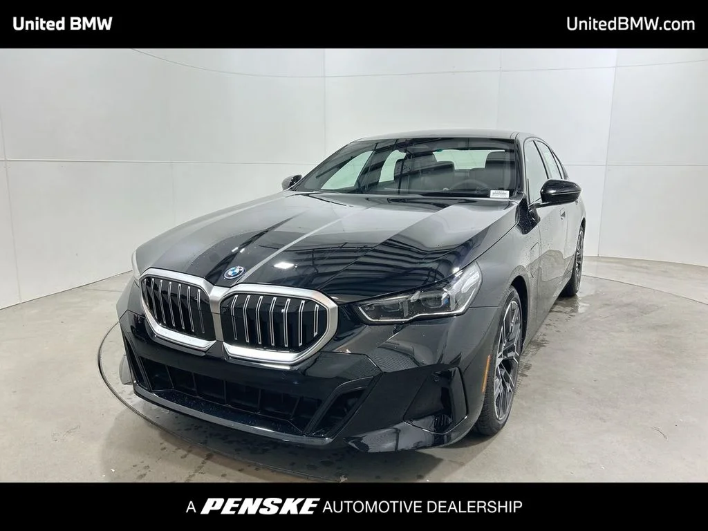 2026 BMW 5 Series 550e xDrive Sedan's photo