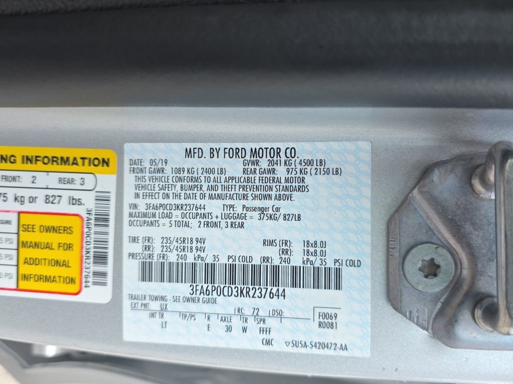 Used 2019 Silver Ford SEL image 21