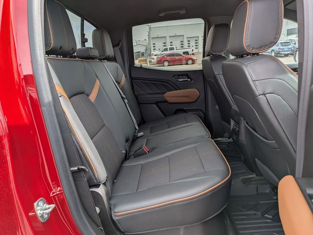2026 GMC Canyon AT4 - Photo 20