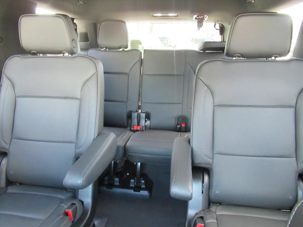 2024 GMC Yukon Denali - Photo 20