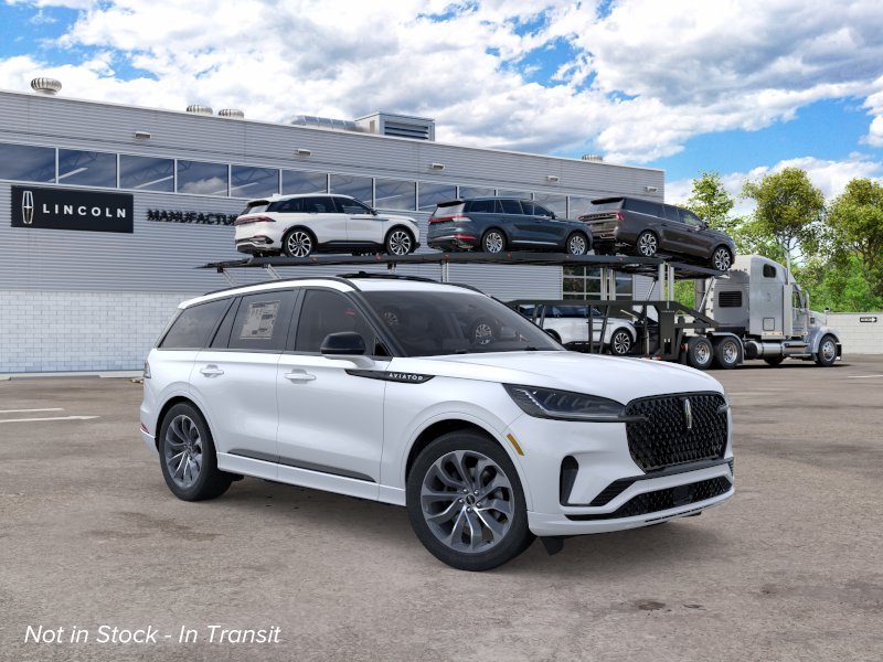 New 2026 Pristine White Metallic Tri-Coat Lincoln Premiere® image 7