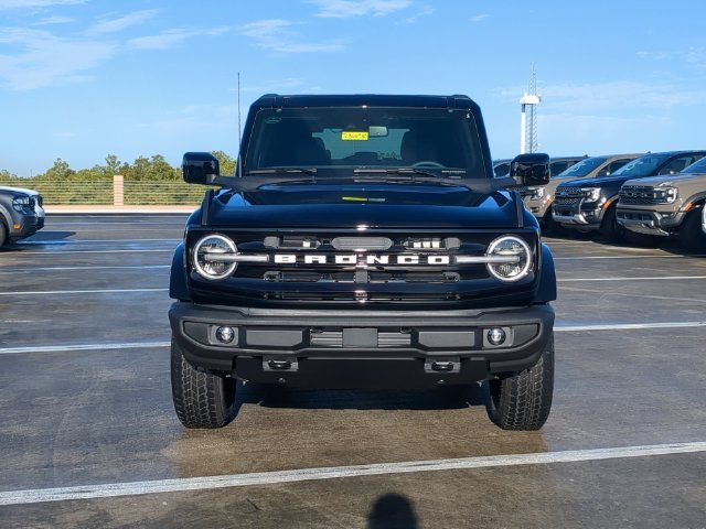 New 2026 Shadow Black Ford Outer Banks® image 102