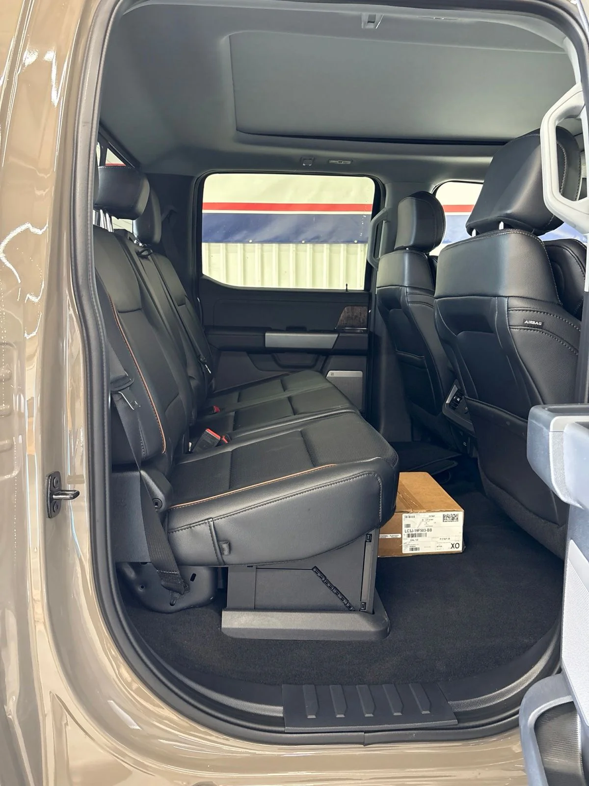 New 2026 Marsh Gray Ford F-250® Lariat® image 17