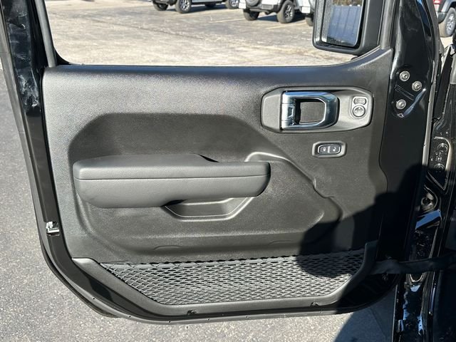 New 2026 Black Clear-Coat Exterior Paint Jeep Sport S image 29
