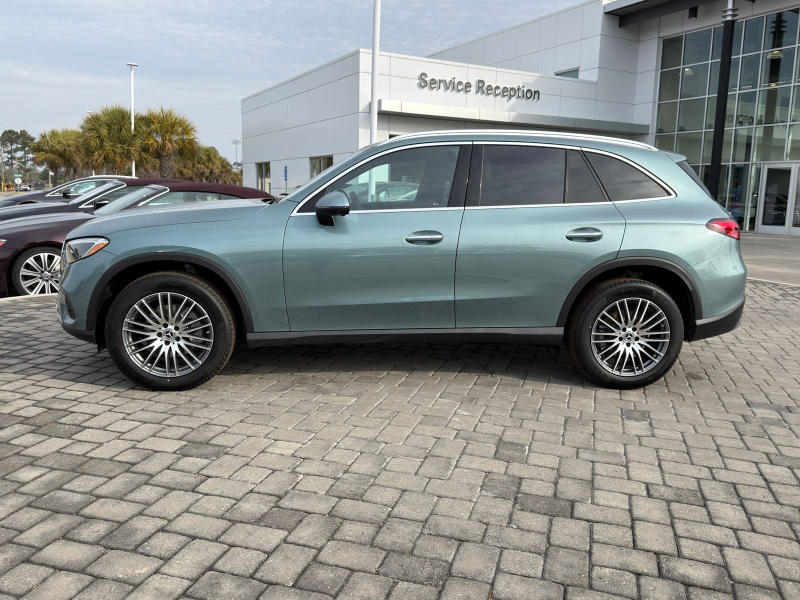 New 2026 Verde Silver Metallic Mercedes-Benz GLC 300 image 12
