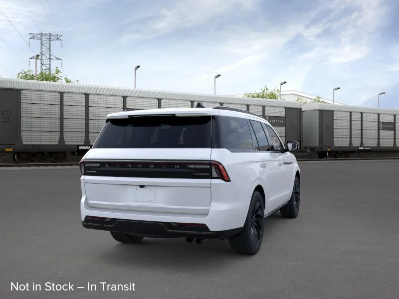 New 2026 Pristine White Metallic Tri-Coat Lincoln Reserve image 31