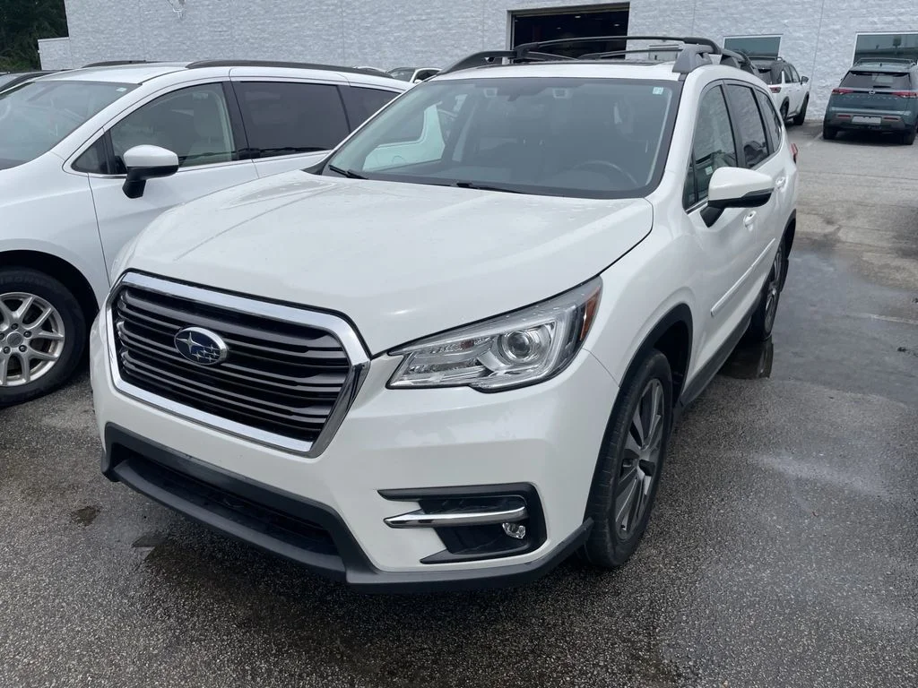 2020 Subaru Ascent Limited 7 Passenger's photo