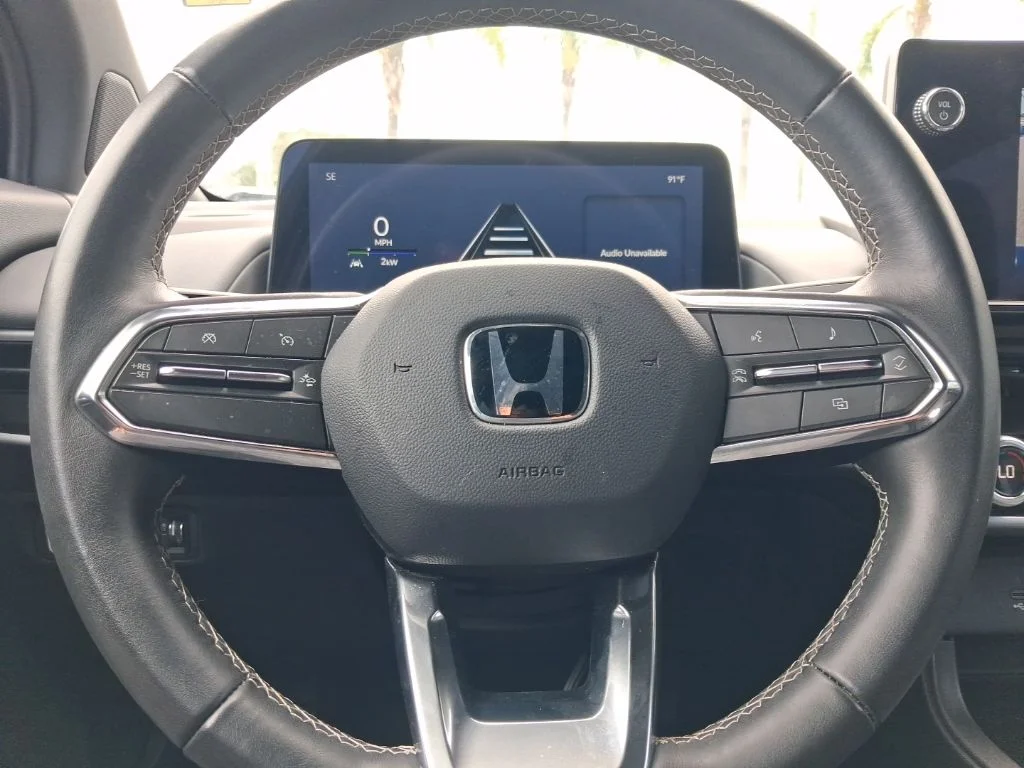 Used 2025  Honda Touring image 31