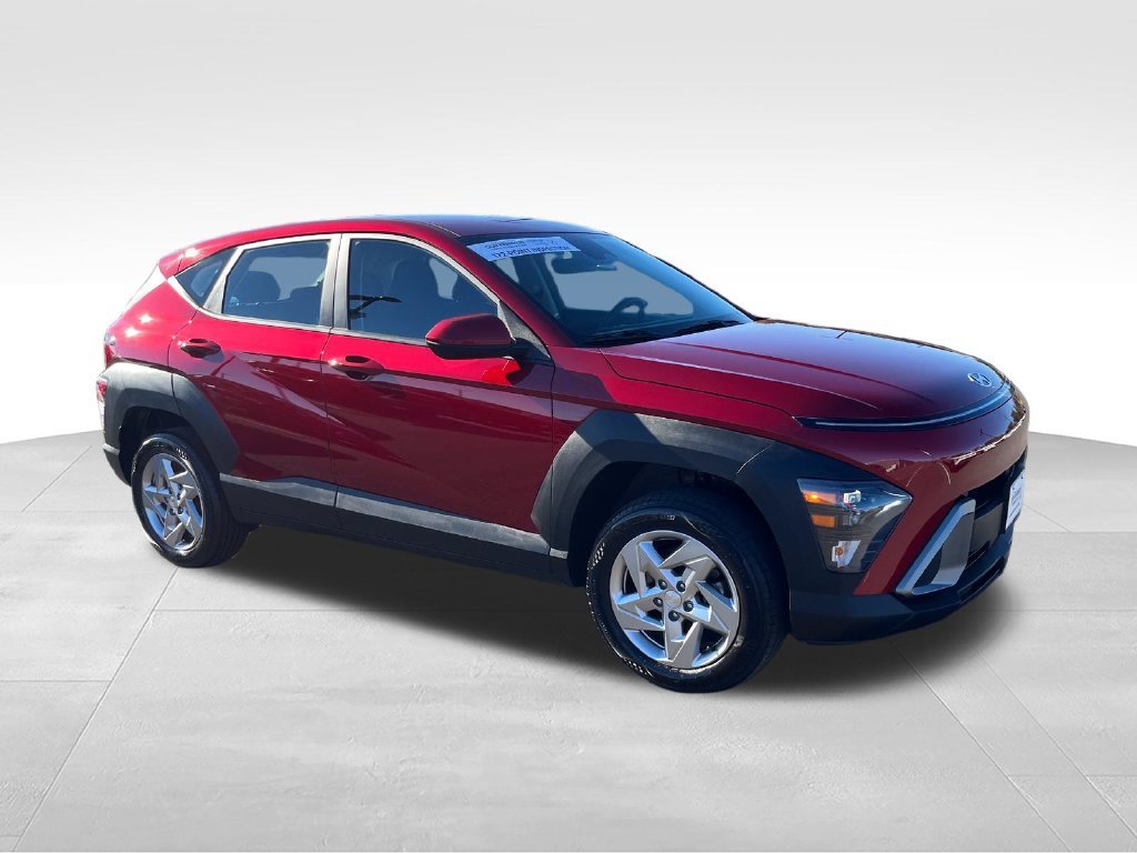 Used 2024 Red Hyundai SE image 7