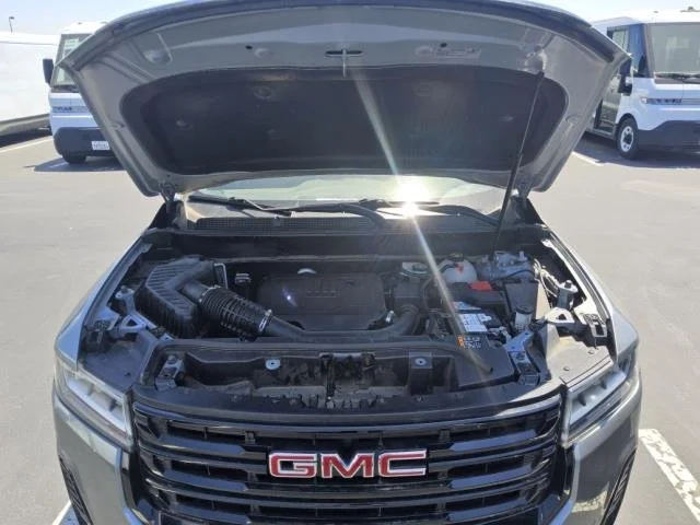 Used 2023 STERLING METALLIC GMC SLE image 12