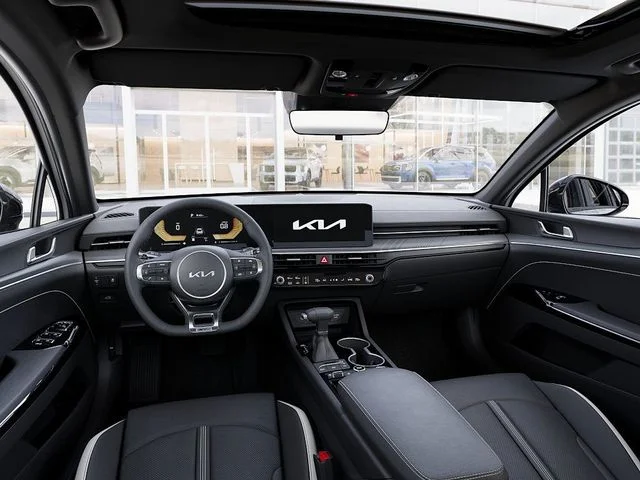 New 2026 White Kia GT-Line image 15