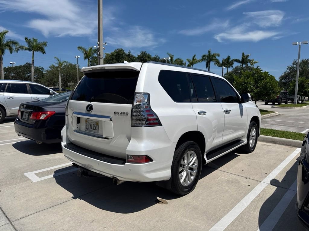 Used 2023 White Pearl Lexus GX 460 Premium image 6