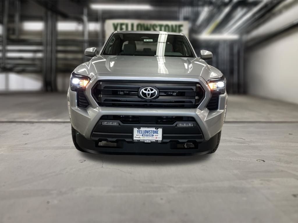 2026 Toyota Tacoma SR5 - Photo 36