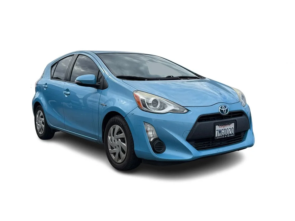 Used 2015 Green Toyota One image 6