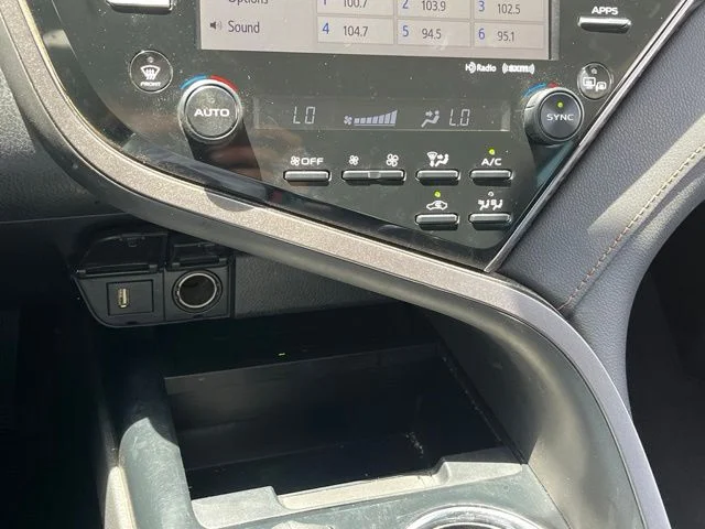 Used 2020 Aqua Toyota XLE image 21