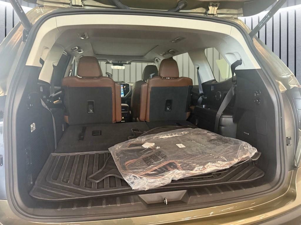 Used 2023 Brown Subaru Touring image 9