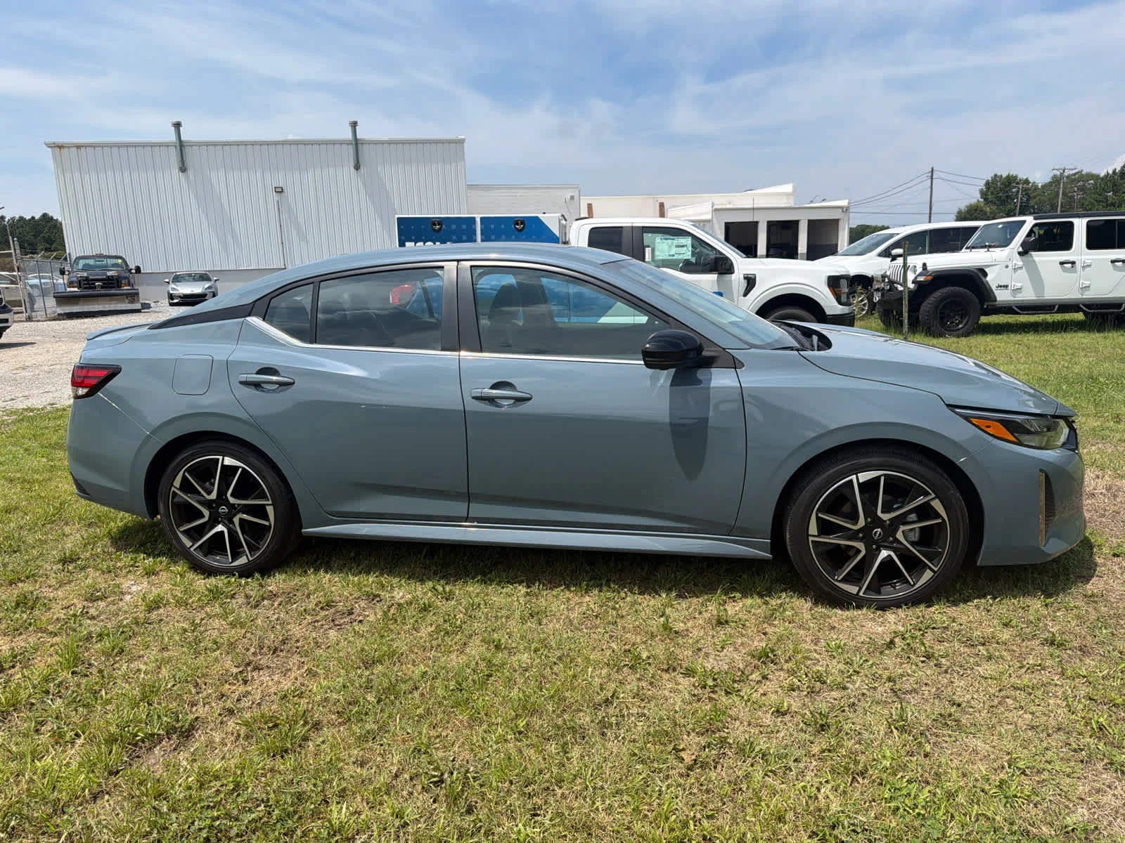 Certified Used 2024 Atlantic Gray Metallic Nissan SR image 7