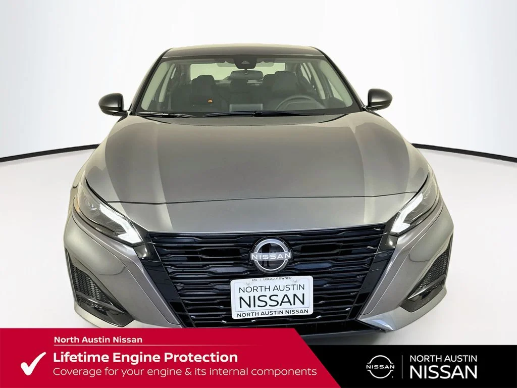 New 2026 Gray Nissan 2.5 SV image 3