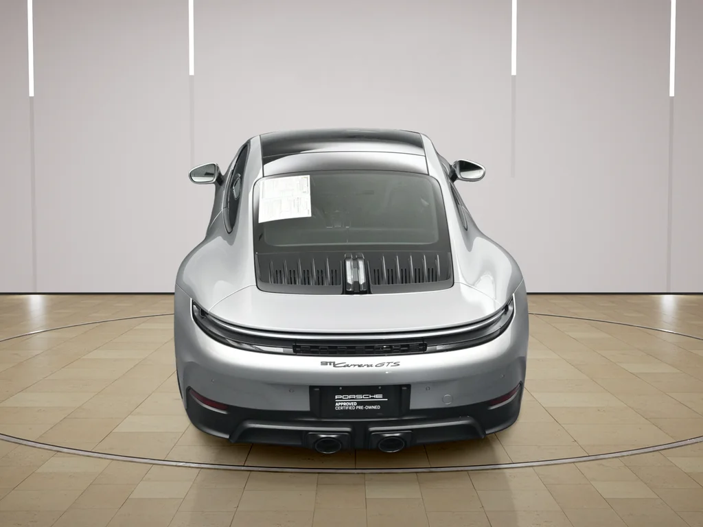 2025 Porsche 911 GTS - Photo 37