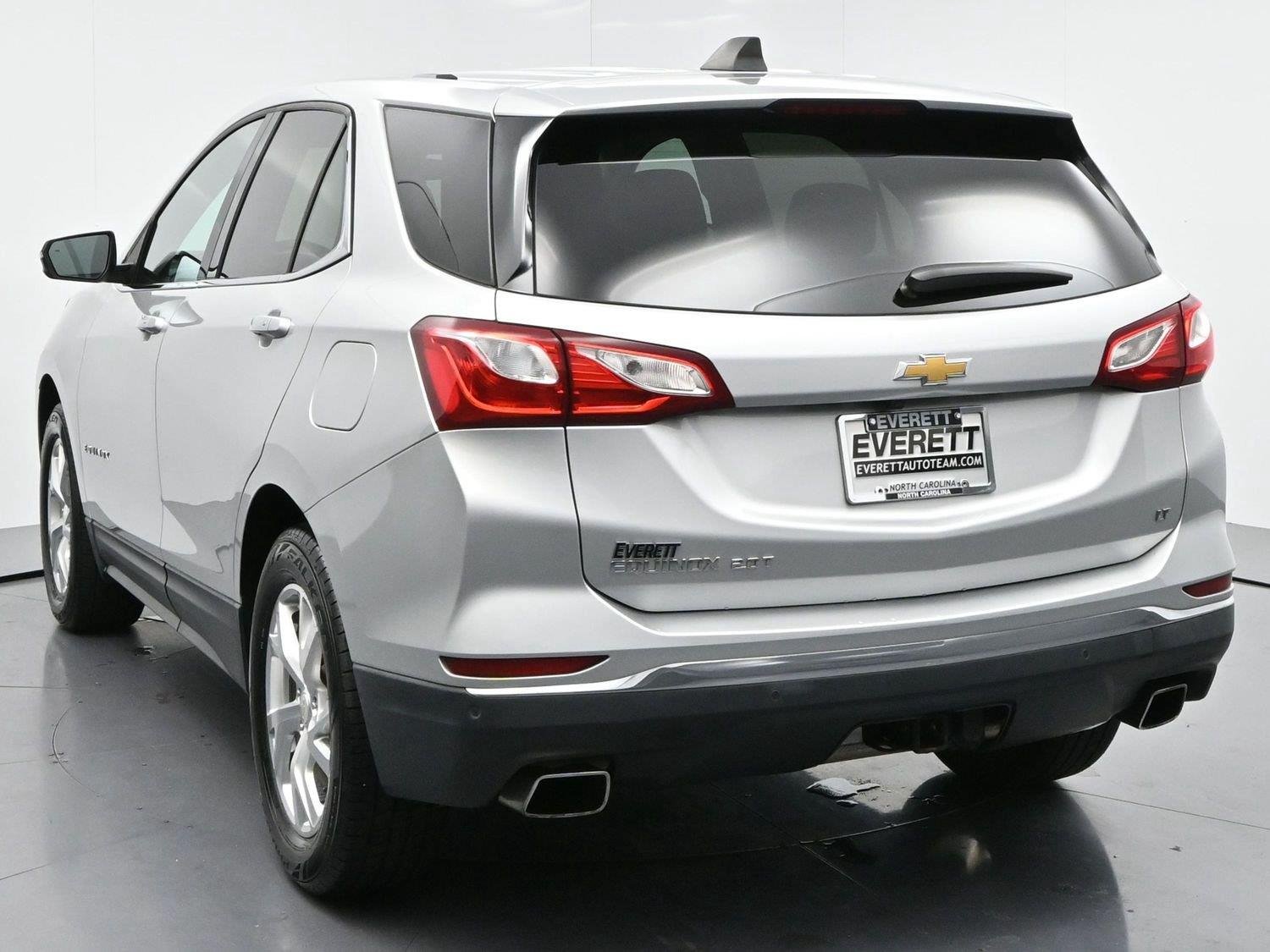 Used 2018 Silver Ice Metallic Chevrolet LT image 6