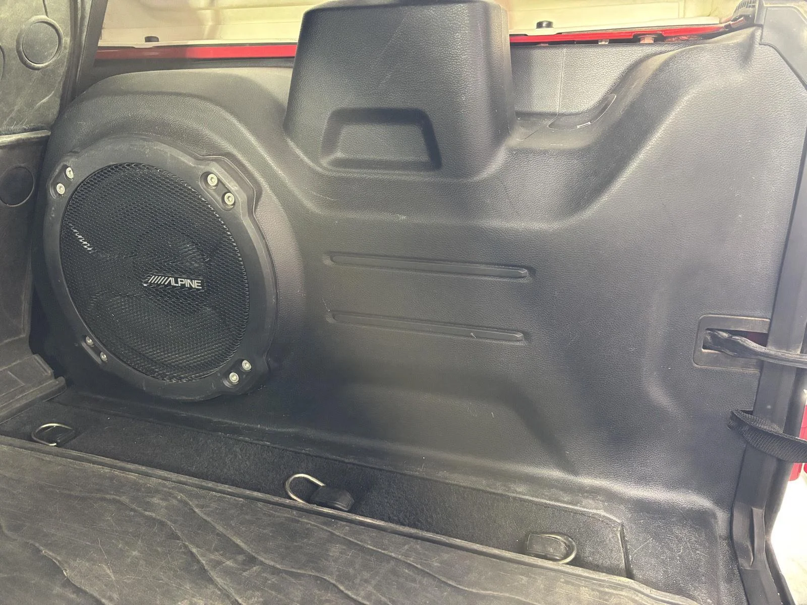 Used 2020 Firecracker Red Clearcoat Jeep Sahara image 6