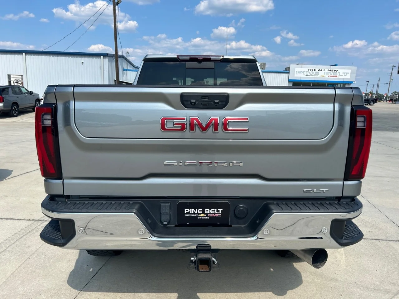 Used 2024 Sterling Metallic GMC SLT image 6