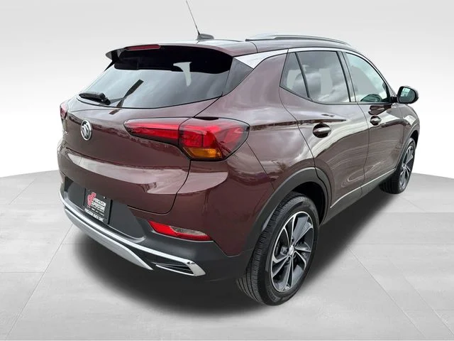 Used 2023 Black Buick Essence image 7