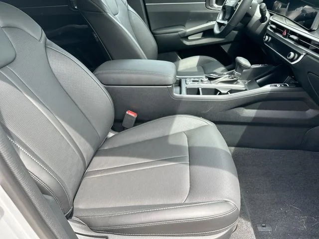 New 2026 Wolf Gray Kia S image 26