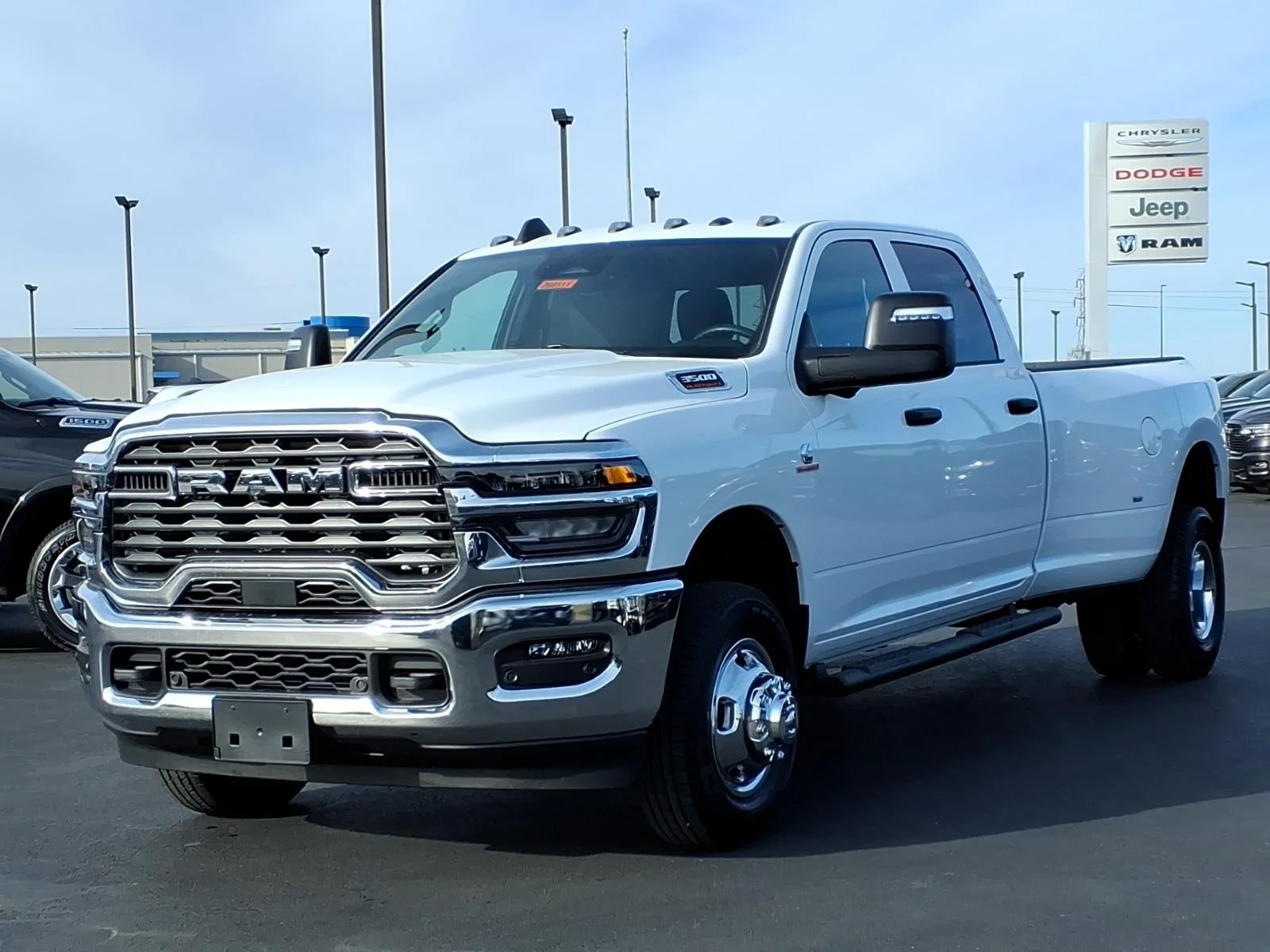 2026 RAM 3500 Tradesman - Photo 12