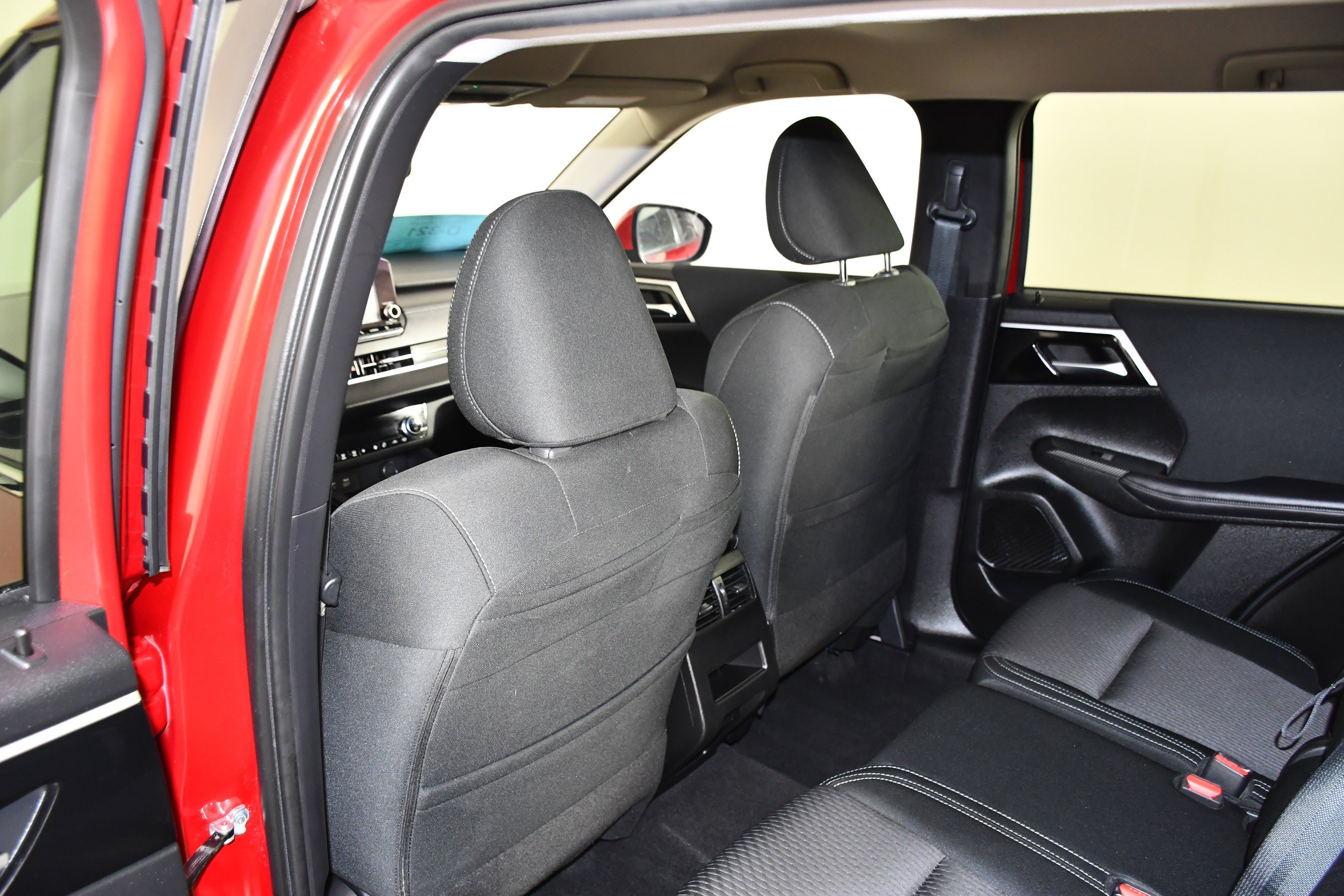 Certified Used 2024 Red Diamond Mitsubishi ES image 44