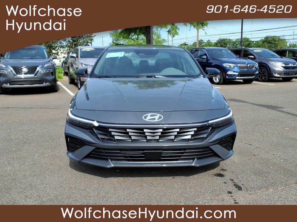New 2026 Gray Hyundai SEL Sport Premium image 8