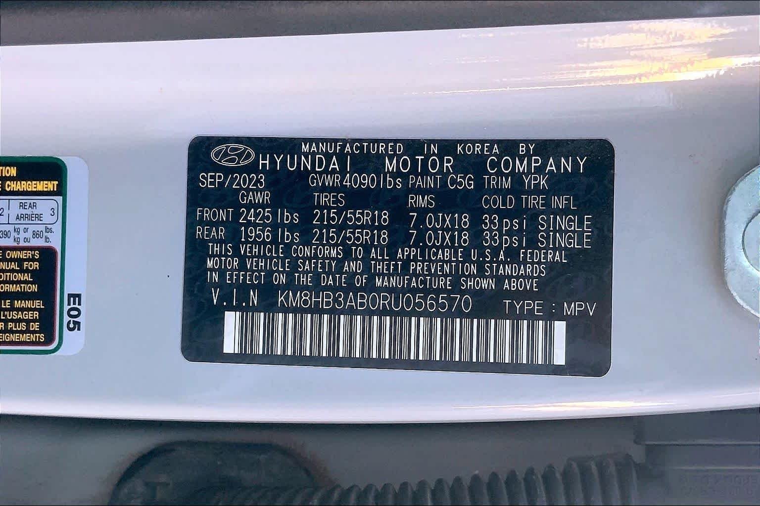 Used 2024 Cyber Gray Metallic Hyundai SEL image 33